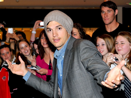 Эштон Кутчер